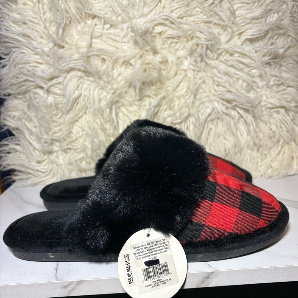 Red and Black Plaid Fur Slippers (7-8)